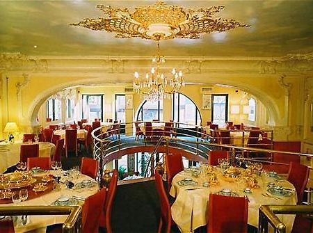 Maison Du Dragon Brussels Restoran gambar
